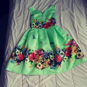 Ladies dress